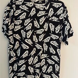 Nike Gray and Black Tee